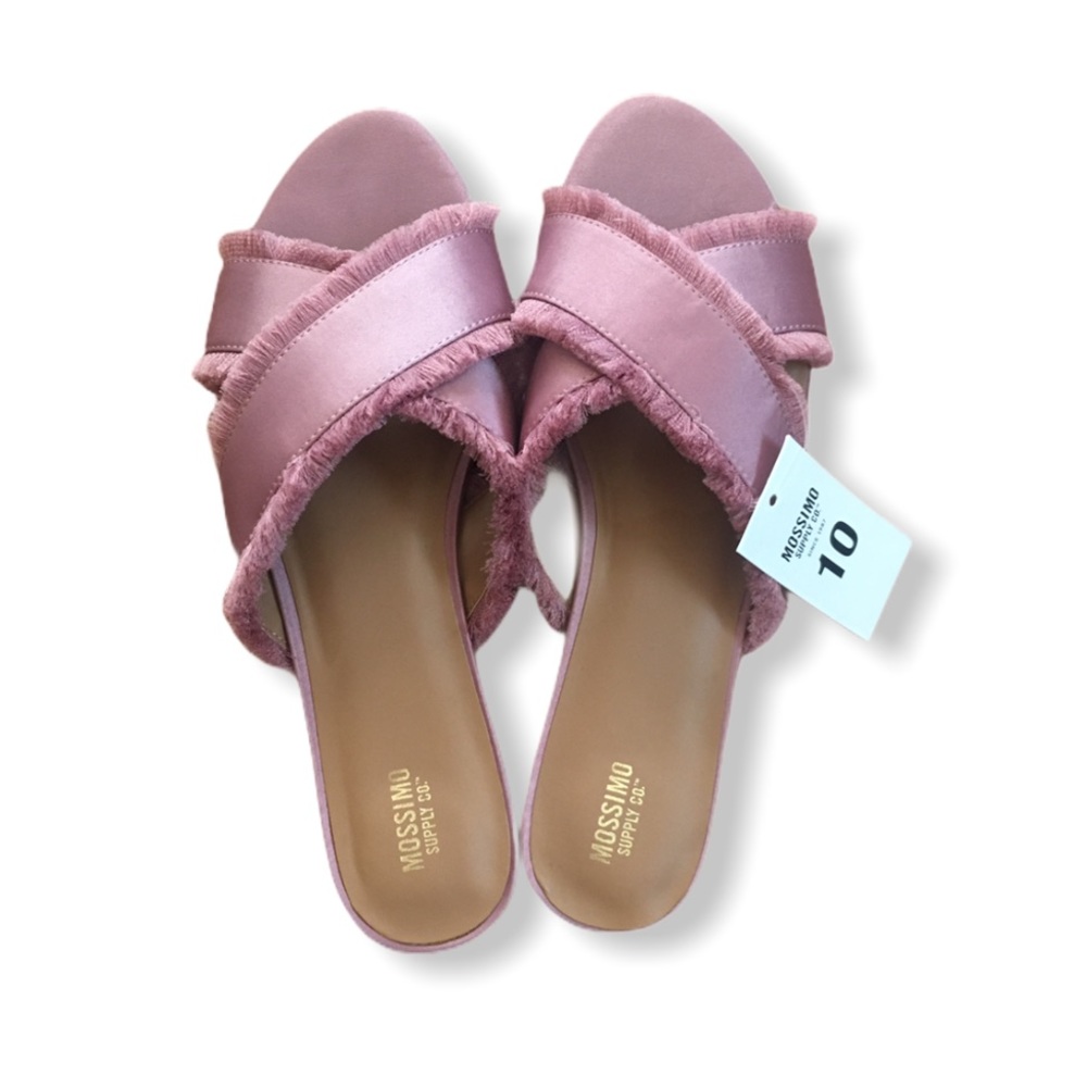 Mossimo ‘Lola’ Cross Band Slide Sandals (10)